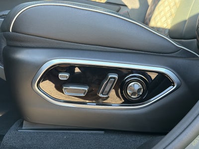 2027 Jeep Grand Cherokee Summit