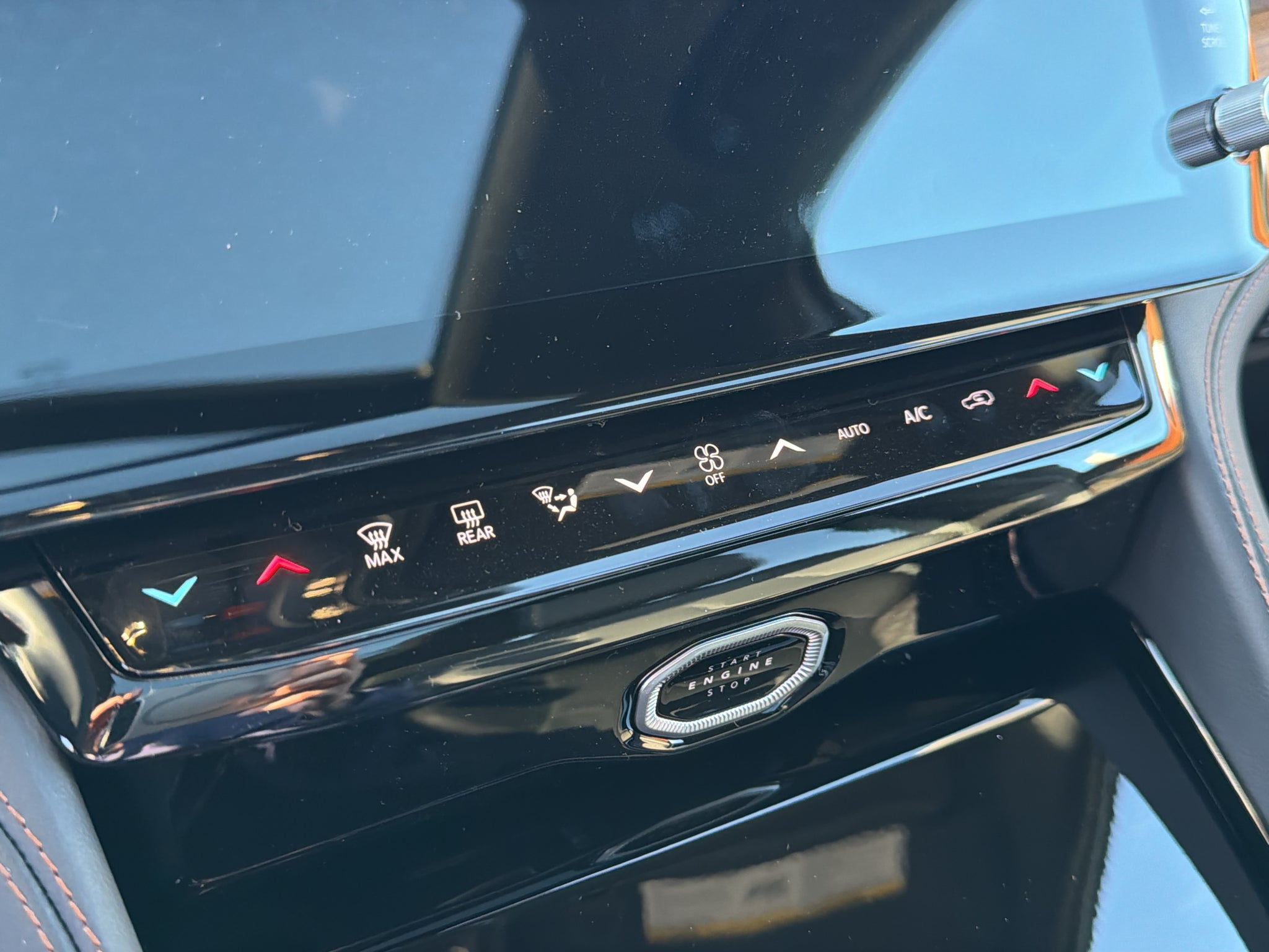 2027 Jeep Grand Cherokee Summit