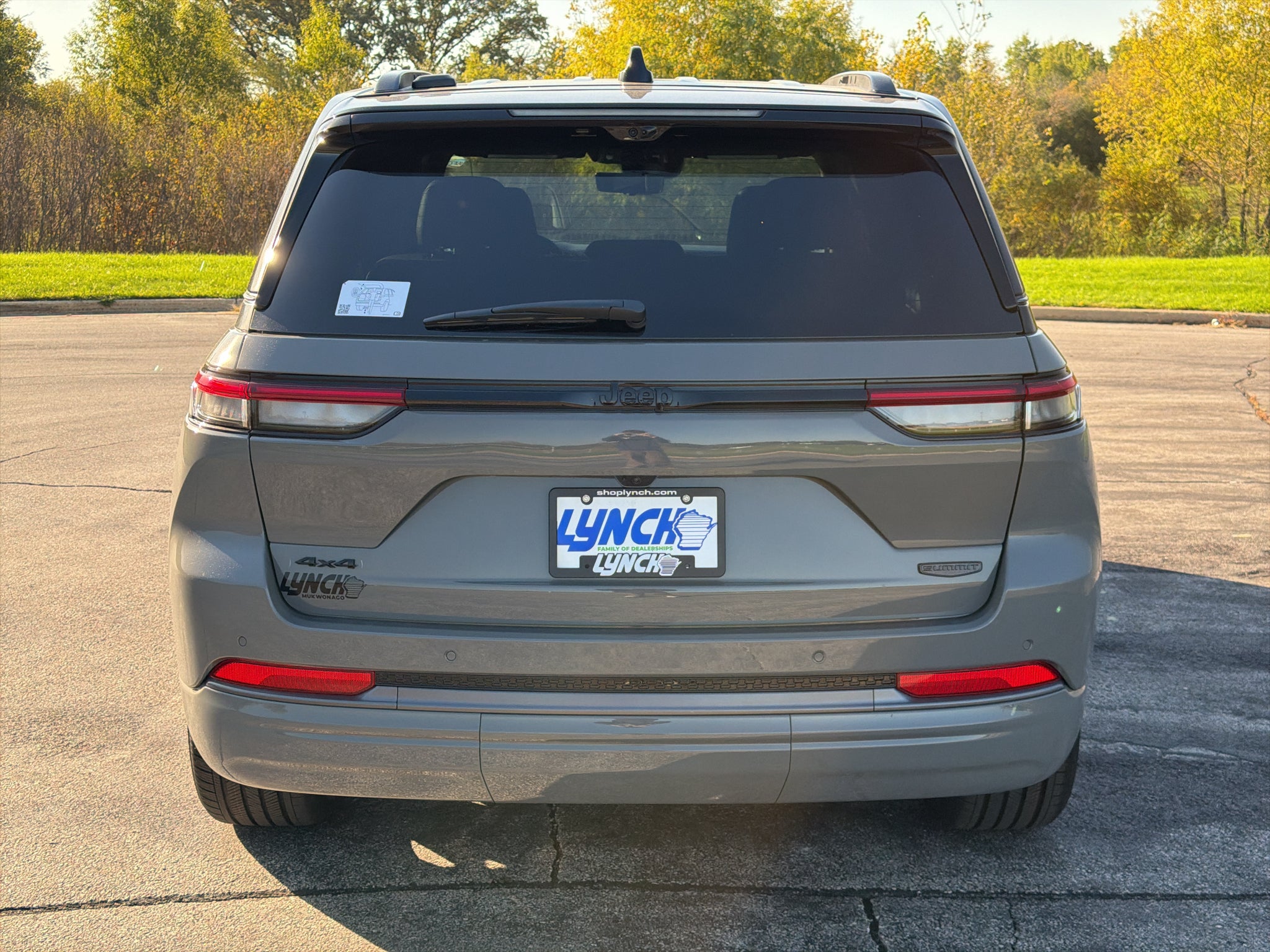 2027 Jeep Grand Cherokee Summit