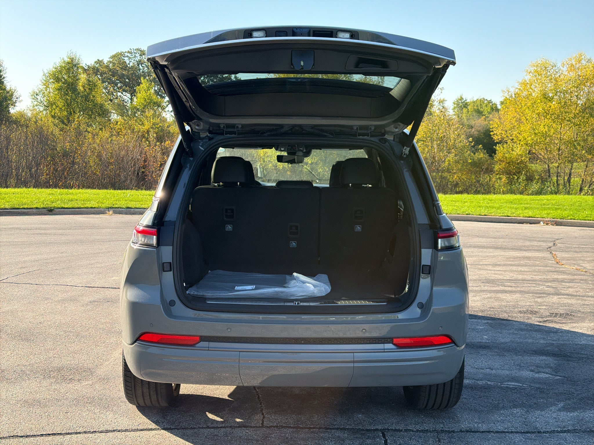 2027 Jeep Grand Cherokee Summit