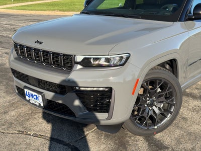 2027 Jeep Grand Cherokee Summit