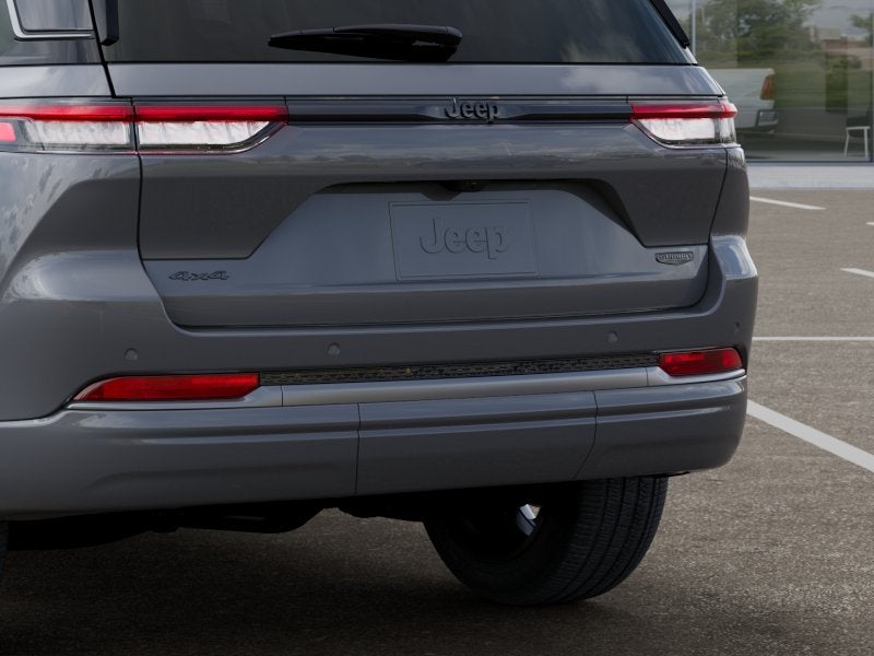 2027 Jeep Grand Cherokee Summit