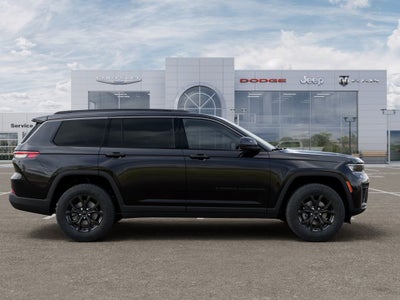 2026 Jeep Grand Cherokee L Laredo Altitude