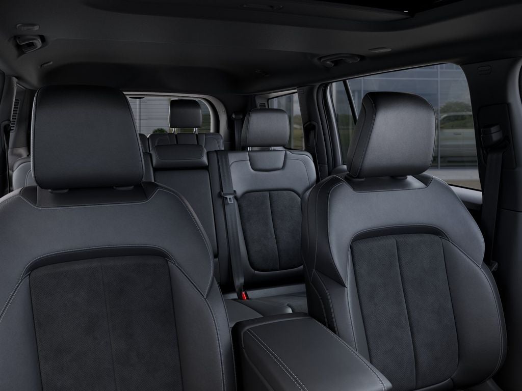 2026 Jeep Grand Cherokee L Laredo Altitude
