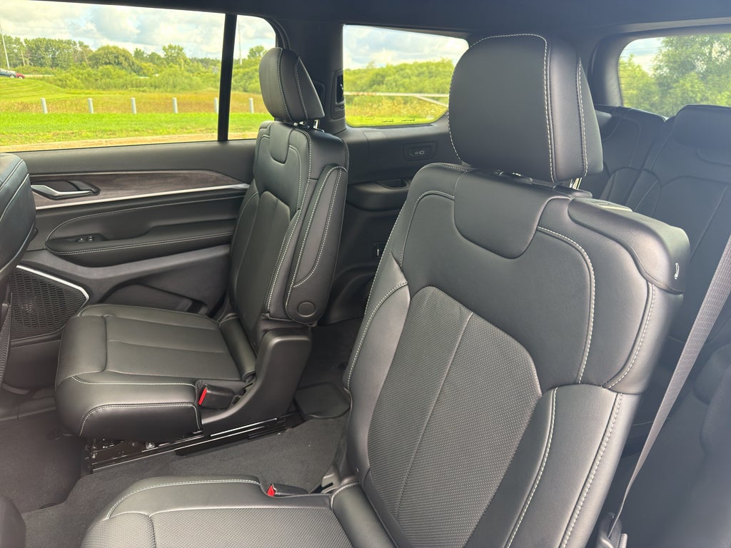 2026 Jeep Grand Cherokee L Limited Reserve