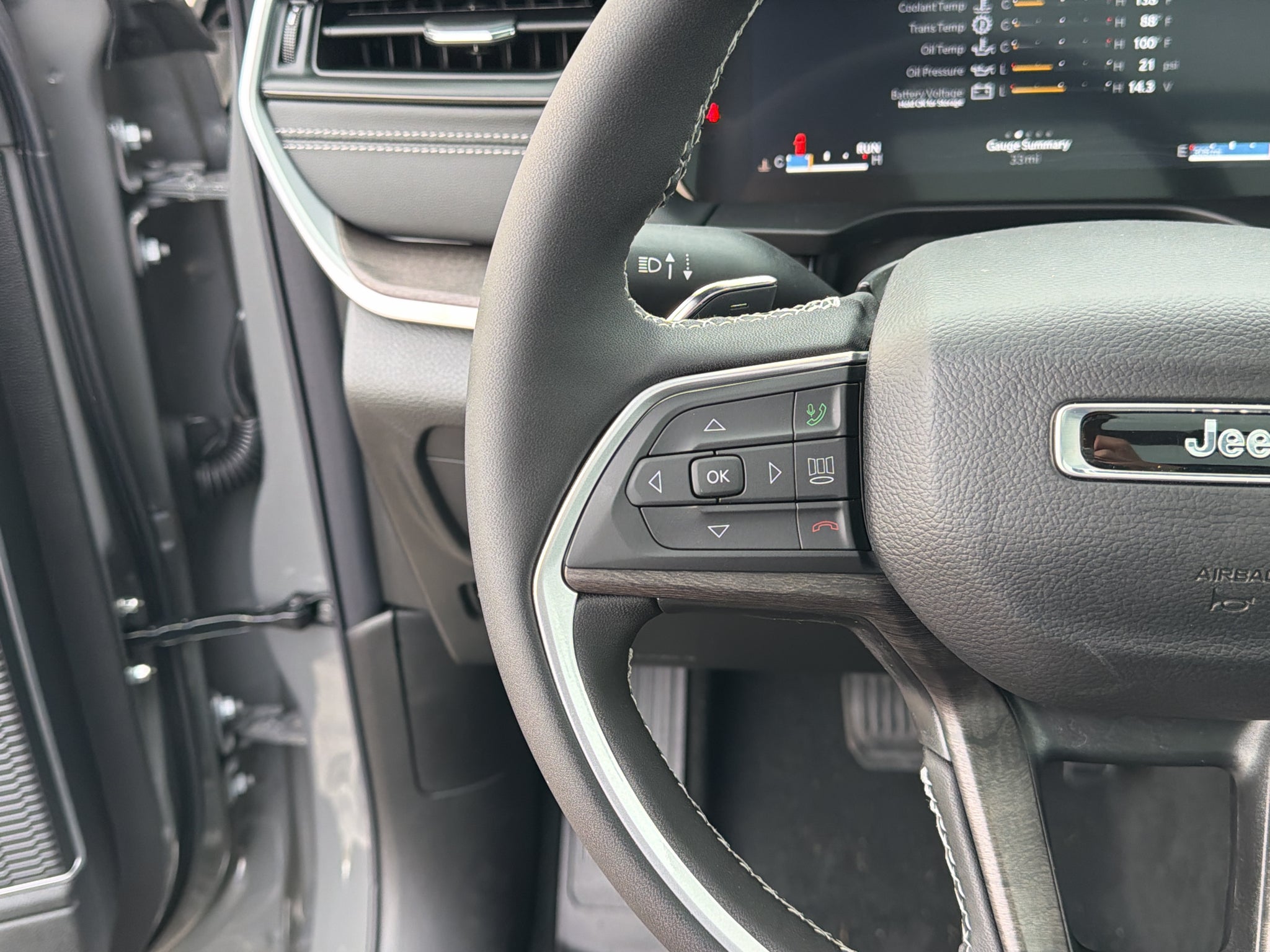 2027 Jeep Grand Cherokee L Limited Reserve