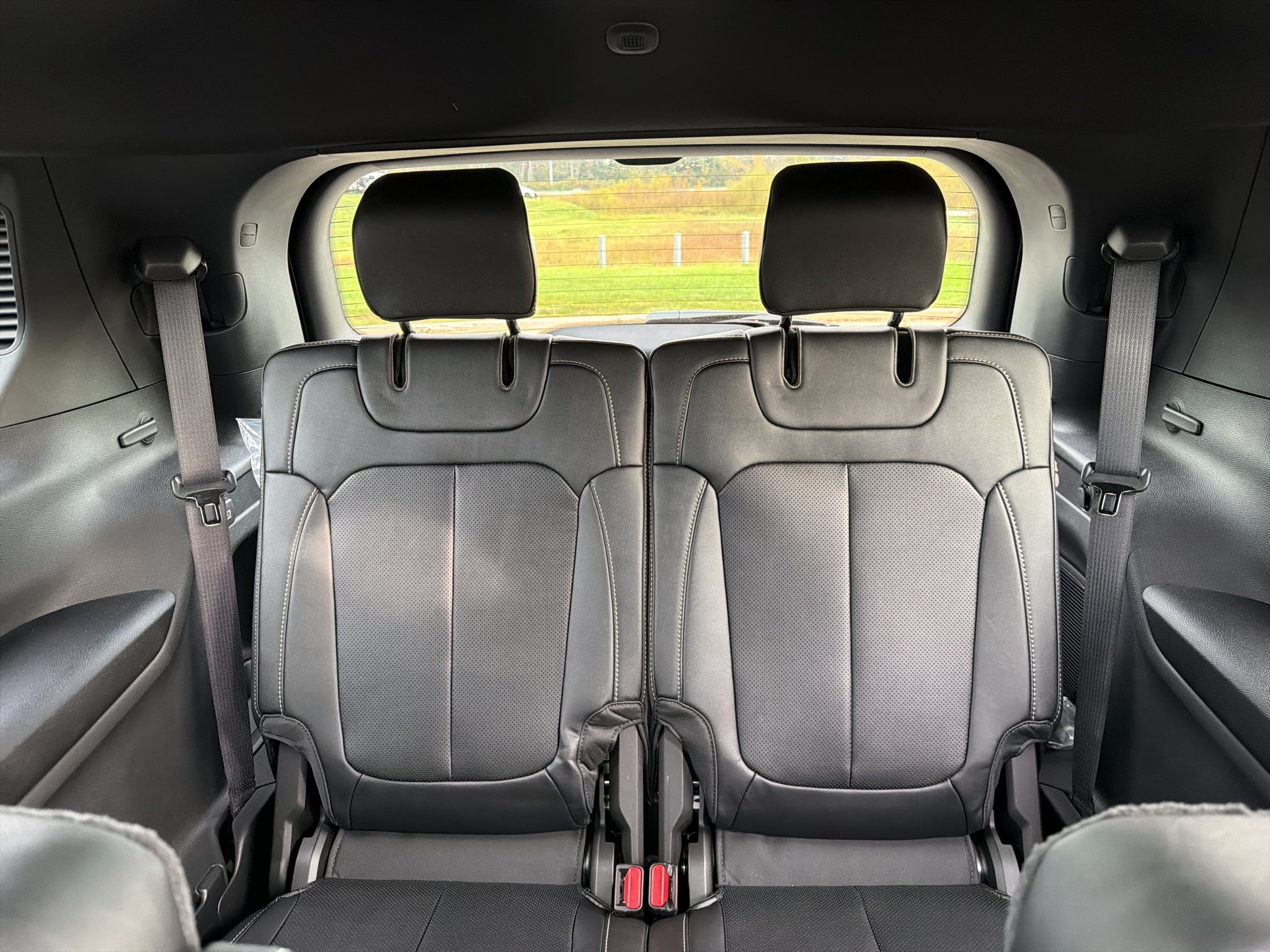 2027 Jeep Grand Cherokee L Limited Reserve