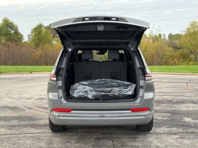 2027 Jeep Grand Cherokee L Limited Reserve