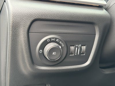 2027 Jeep Grand Cherokee L Limited Reserve