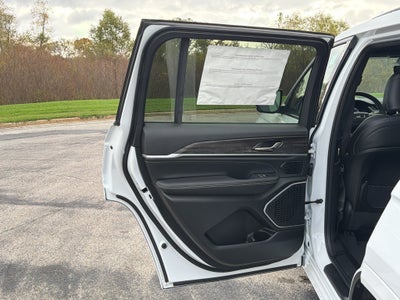 2027 Jeep Grand Cherokee L Limited Reserve