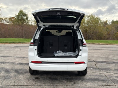 2027 Jeep Grand Cherokee L Limited Reserve