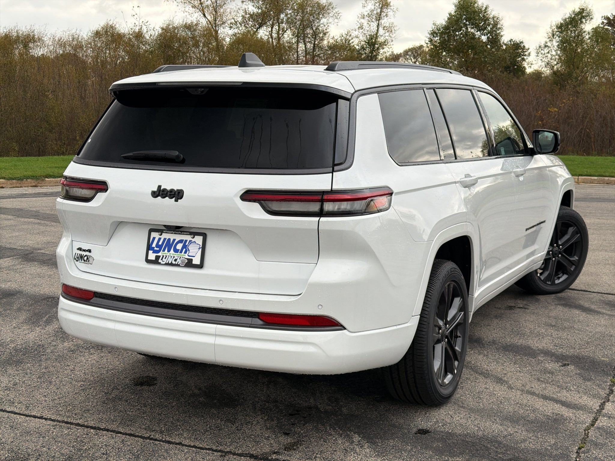 2027 Jeep Grand Cherokee L Limited Reserve