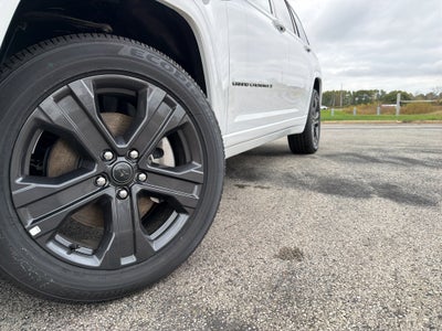 2027 Jeep Grand Cherokee L Limited Reserve