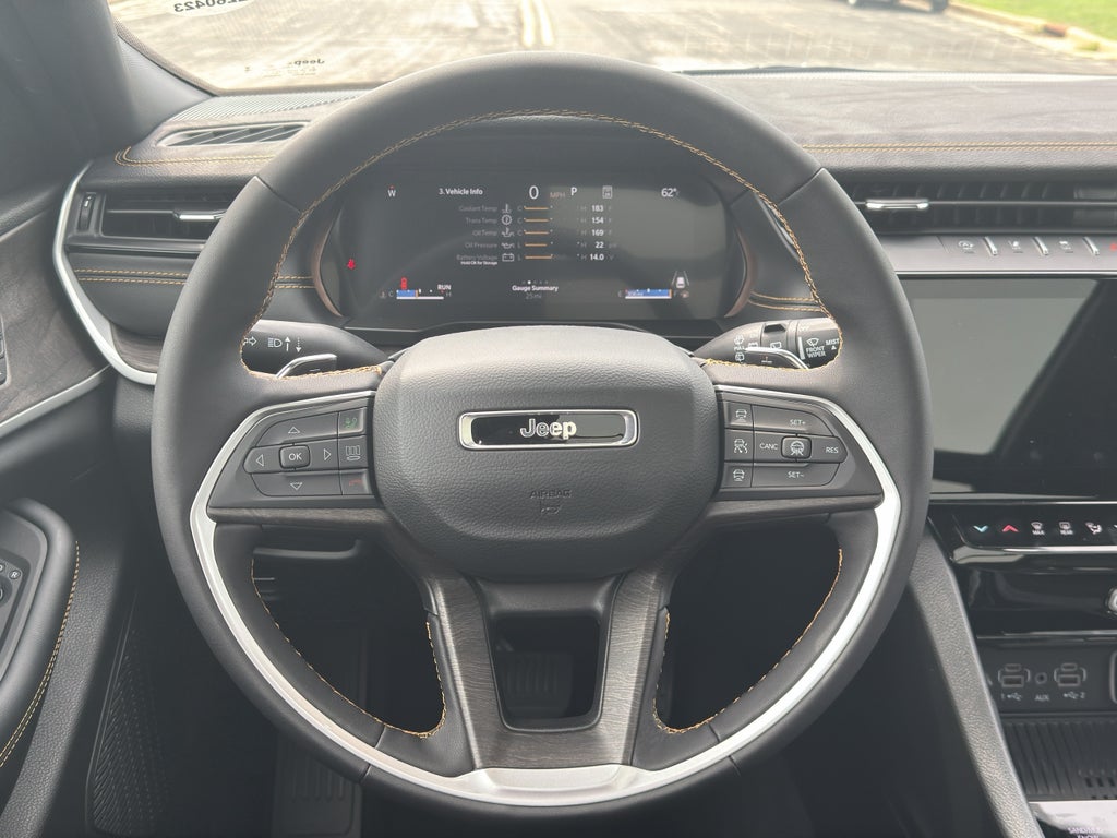 2026 Jeep Grand Cherokee L 85th Anniversary Edition