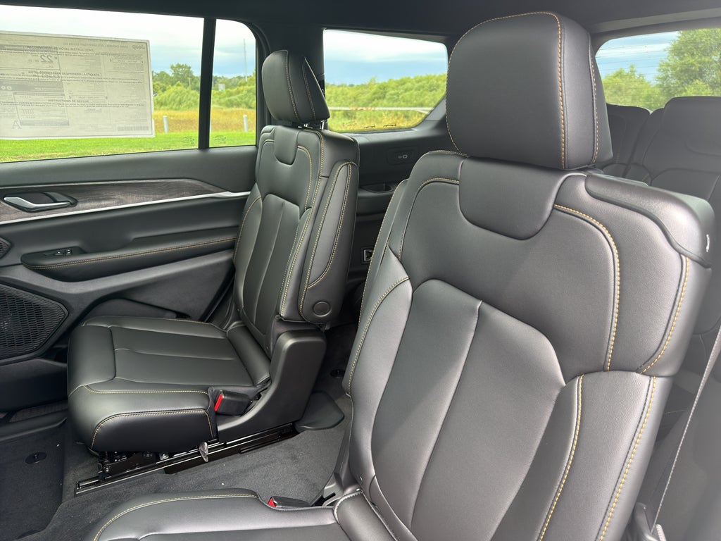 2026 Jeep Grand Cherokee L 85th Anniversary Edition