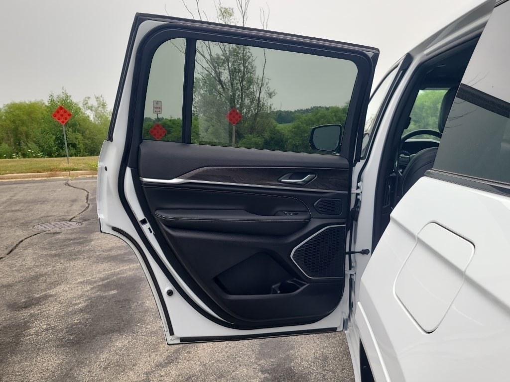 2026 Jeep Grand Cherokee L Limited Reserve