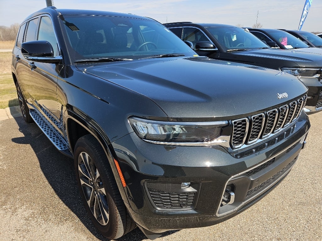 2024 Jeep Grand Cherokee L Overland w/Tow & Entertainment