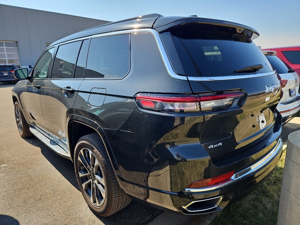 2024 Jeep Grand Cherokee L Overland w/Tow & Entertainment