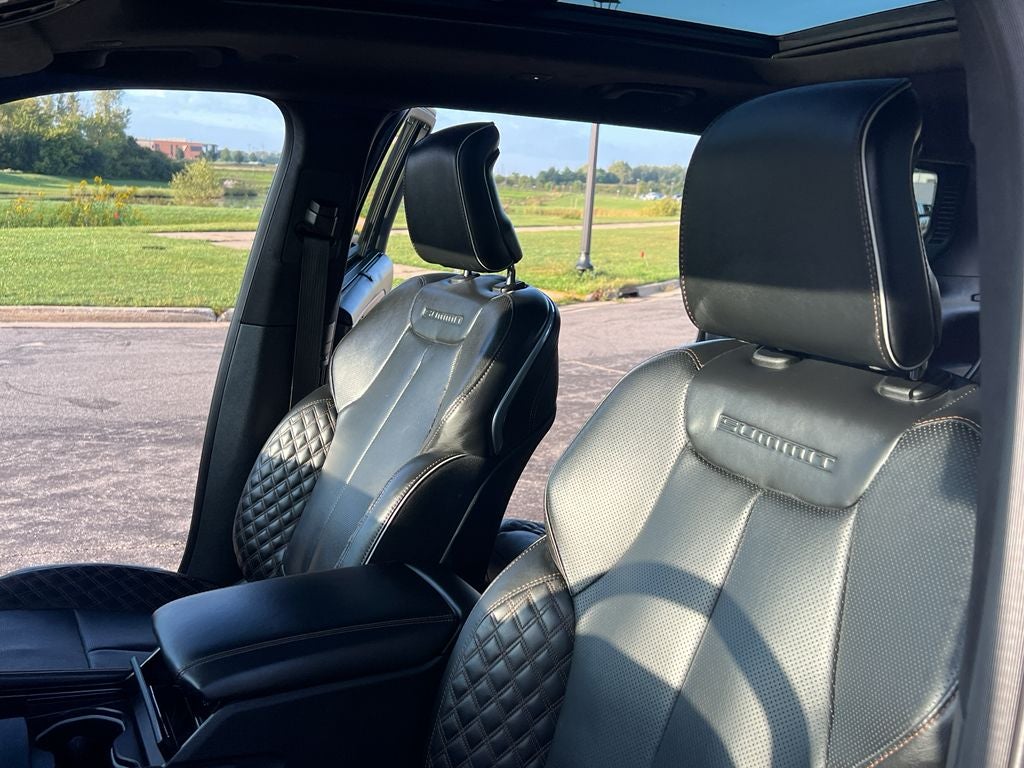 2022 Jeep Grand Cherokee L Summit Reserve