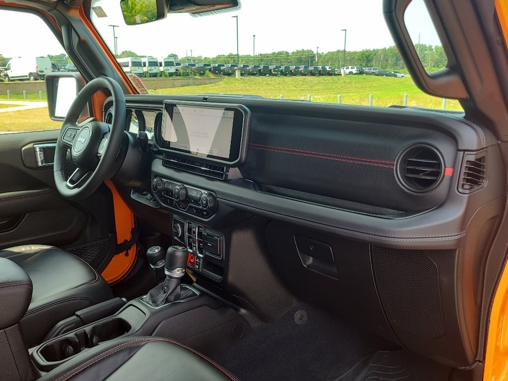 2025 Jeep Wrangler Rubicon X