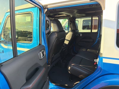 2027 Jeep Wrangler Rubicon X Whitecap One Touch Top