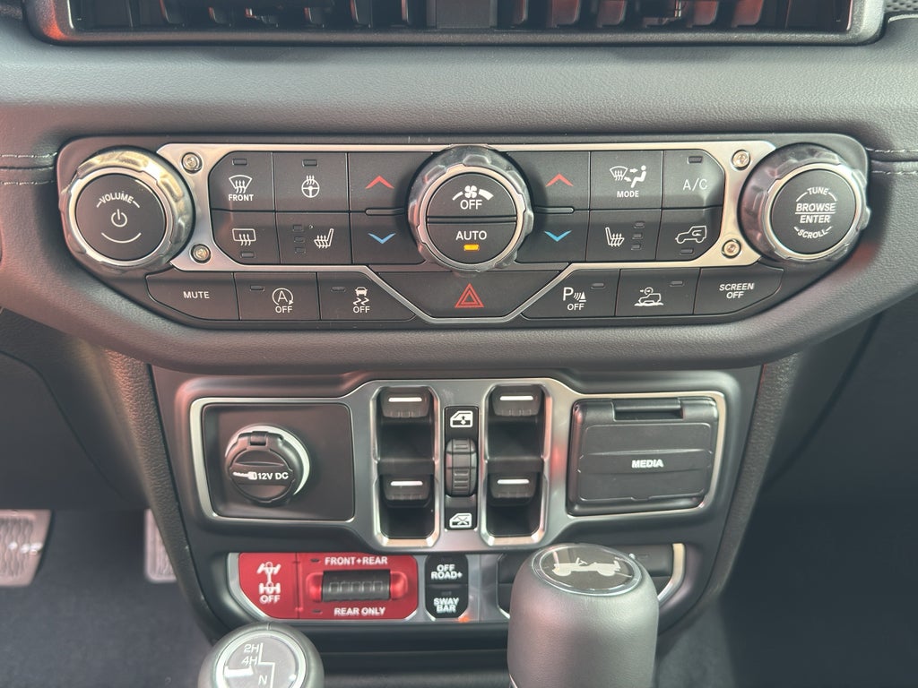 2026 Jeep Wrangler Rubicon Barbie 35" Xtreme