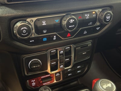2025 Jeep Wrangler 4xe Willys