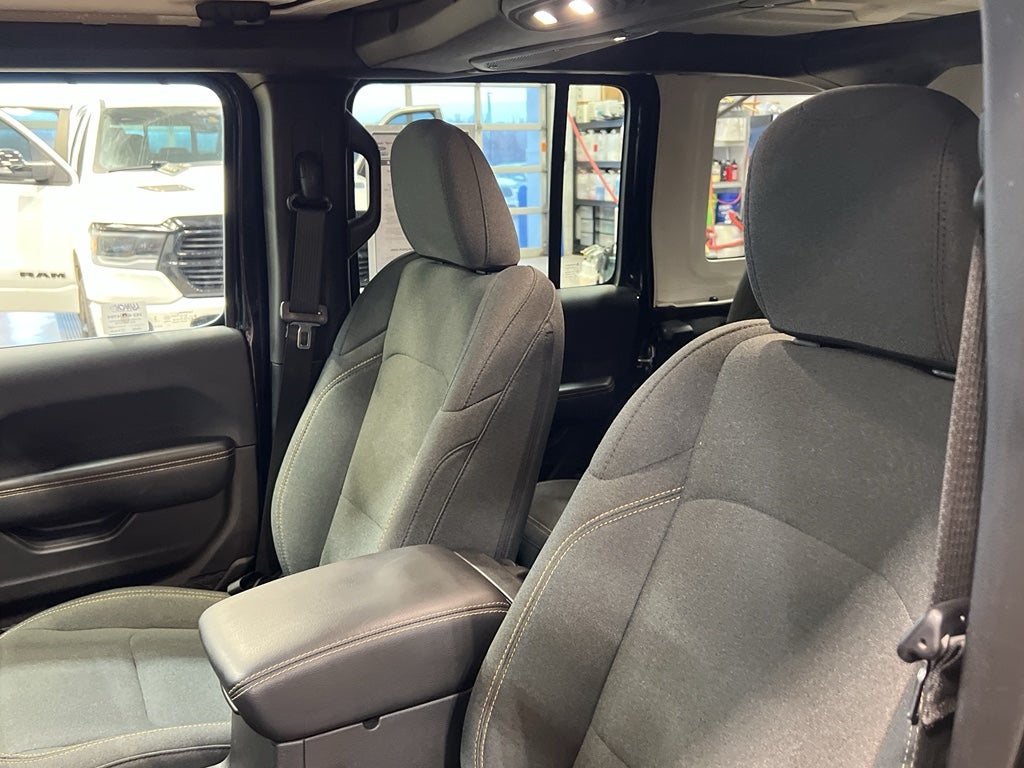 2025 Jeep Wrangler 4xe Backcountry