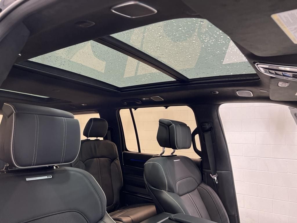 2024 Jeep Grand Wagoneer Series II Obsidian