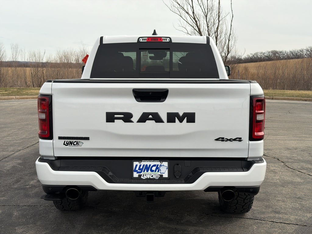 2026 RAM 1500 Big Horn Hemi w/ Custom Wheels