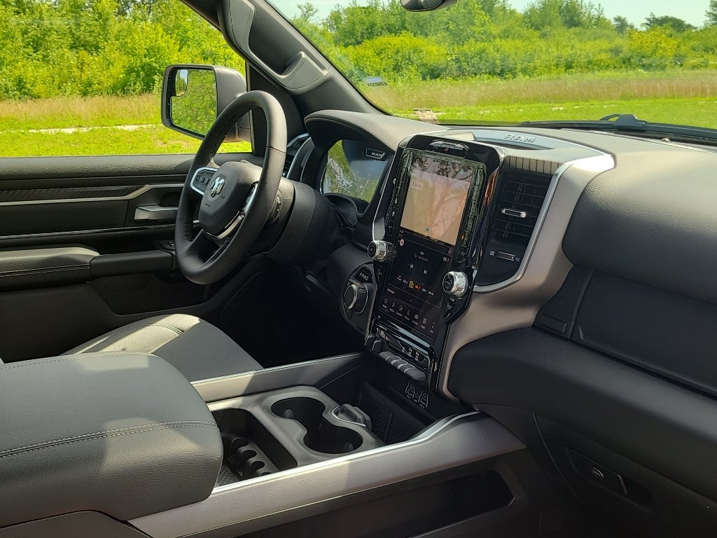 2026 RAM 1500 Big Horn w/Hemi
