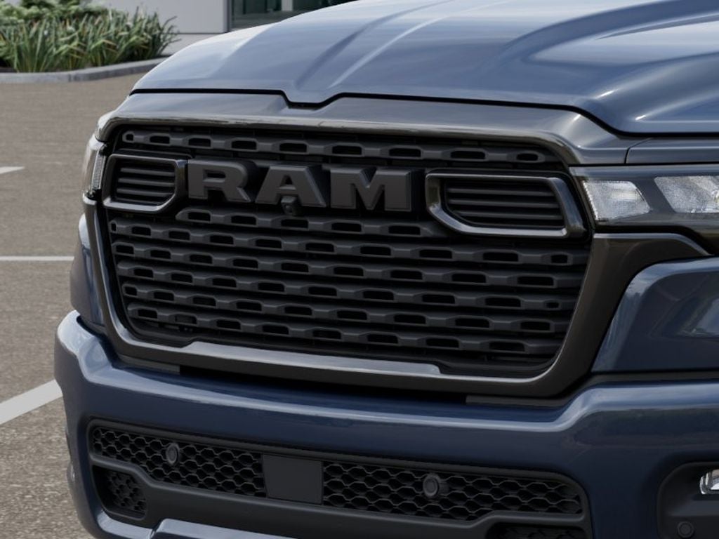 2027 RAM 1500 Big Horn Night Edition G/T
