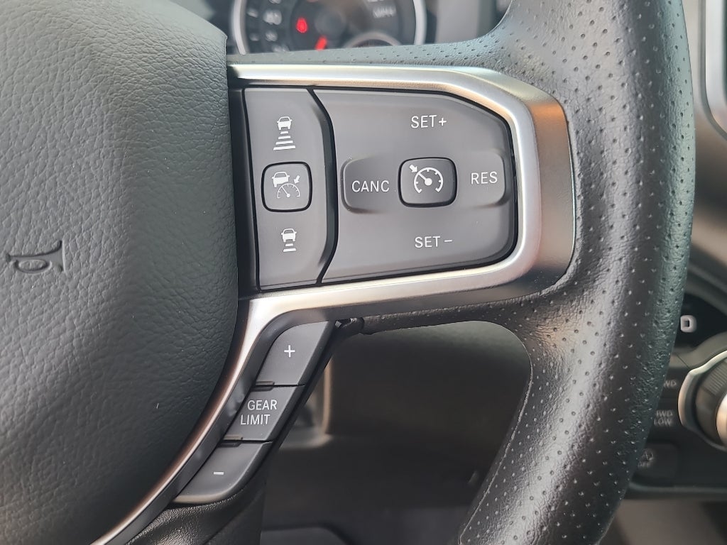 2026 RAM 1500 Express Black Swan Hemi