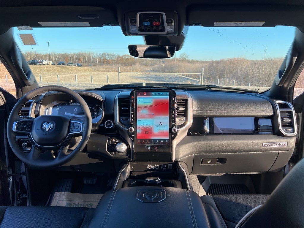 2025 RAM 1500 Laramie Night Edition w/Moonroof