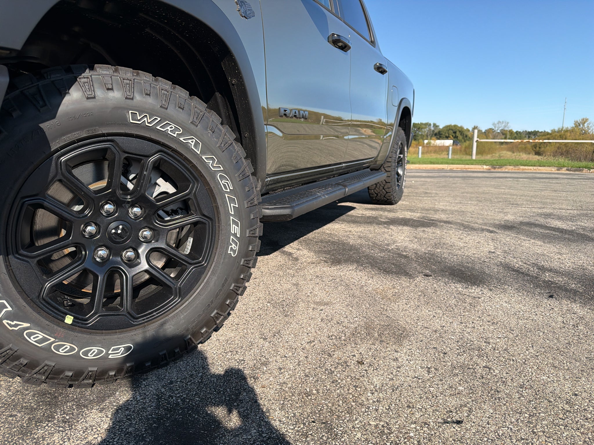 2027 RAM 1500 Rebel 41' Tank