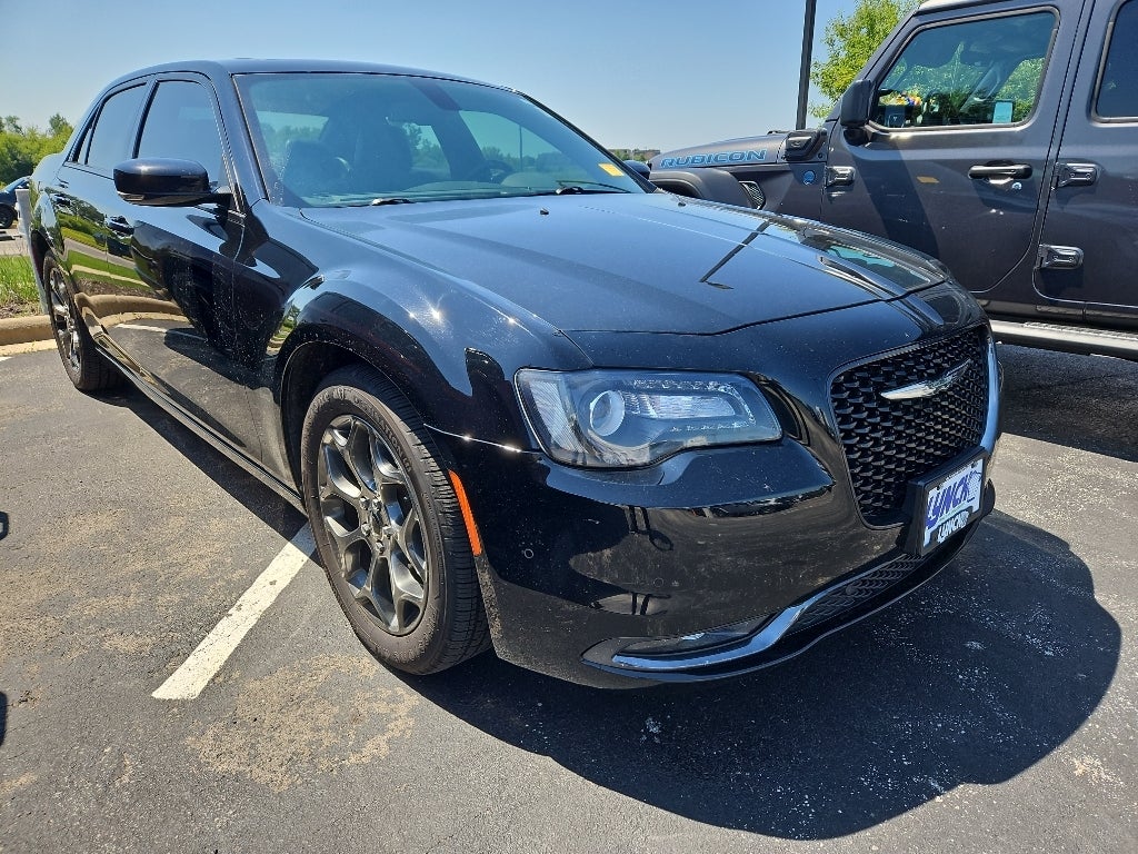 2017 Chrysler 300S 300S