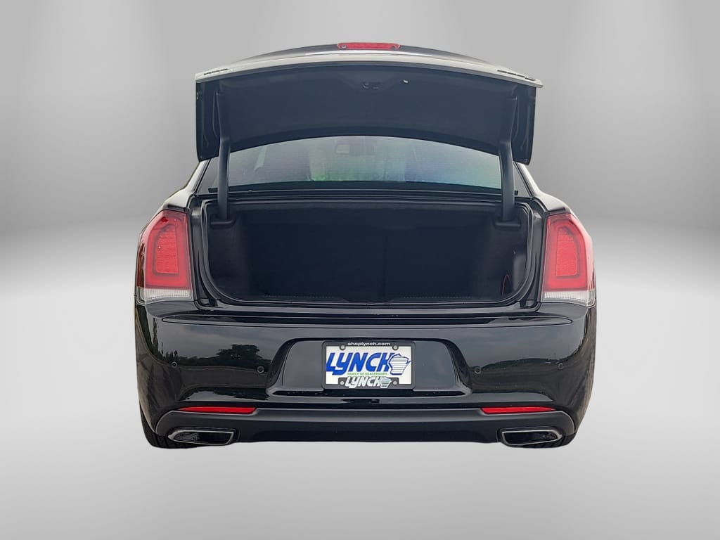 2017 Chrysler 300S 300S