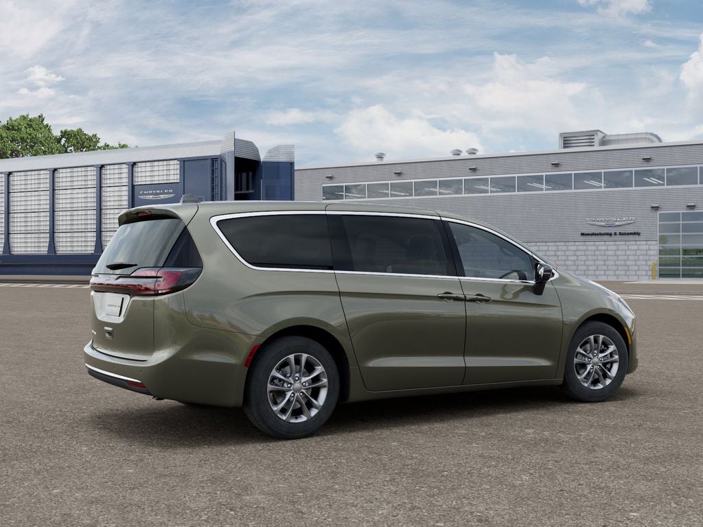 2027 Chrysler Pacifica Select Preferred 8 passenger