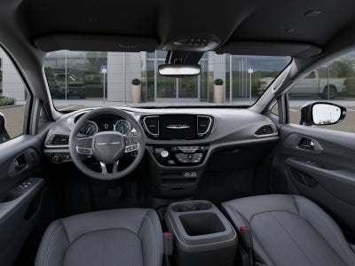 2025 Chrysler Pacifica Select Preferred