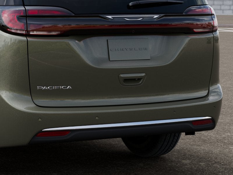 2027 Chrysler Pacifica Select Preferred