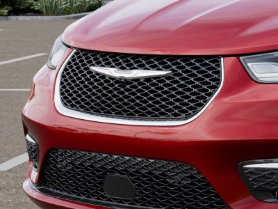 2026 Chrysler Pacifica Select Preferred