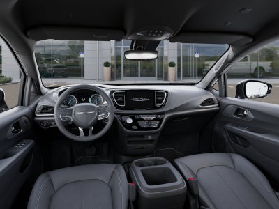 2026 Chrysler Pacifica Select Preferred