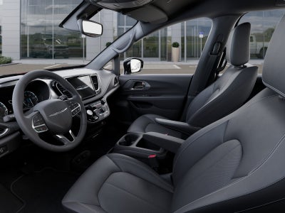 2026 Chrysler Pacifica Select Preferred