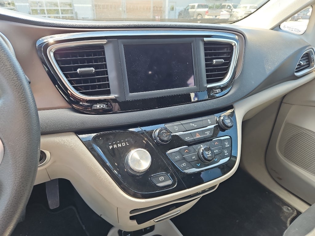 2018 Chrysler Pacifica Touring Plus