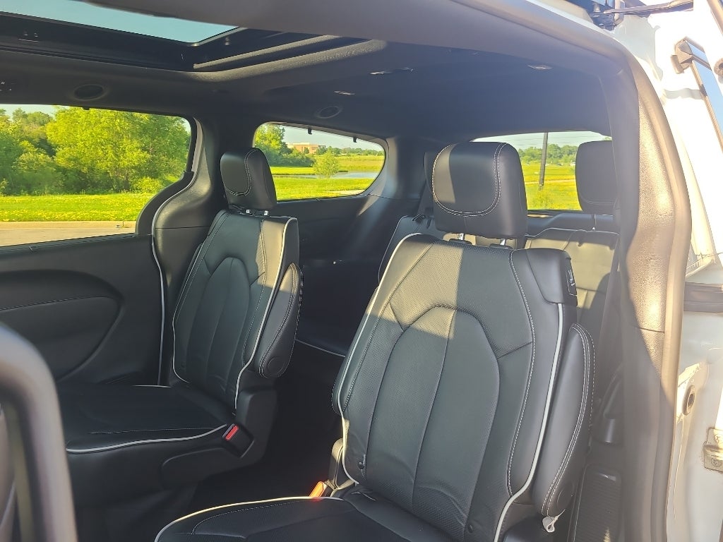 2024 Chrysler Pacifica Limited S Preferred