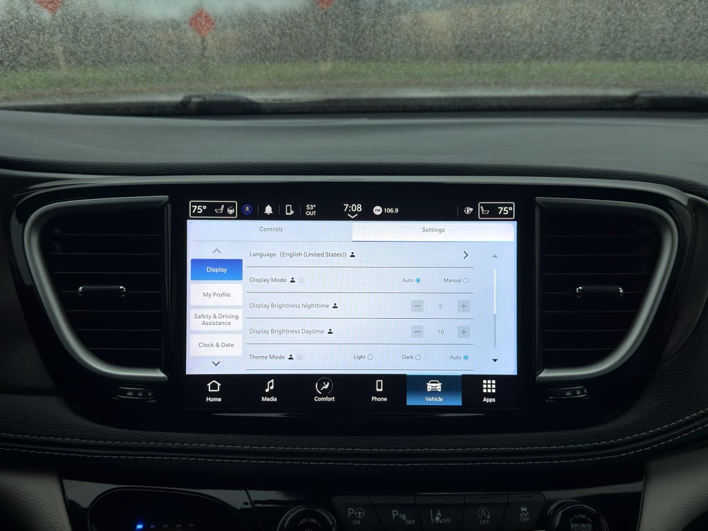 2024 Chrysler Pacifica Touring L