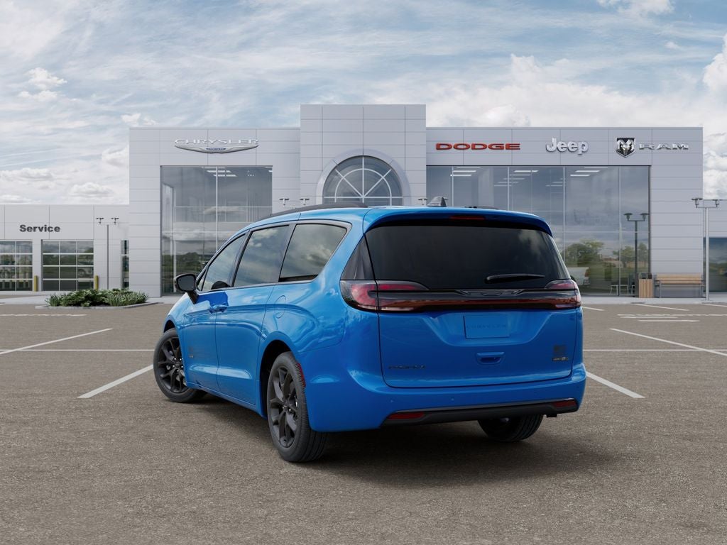 2027 Chrysler Pacifica 250th Anniversary AWD