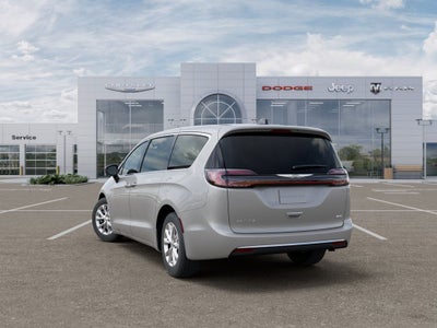 2026 Chrysler Pacifica Select AWD