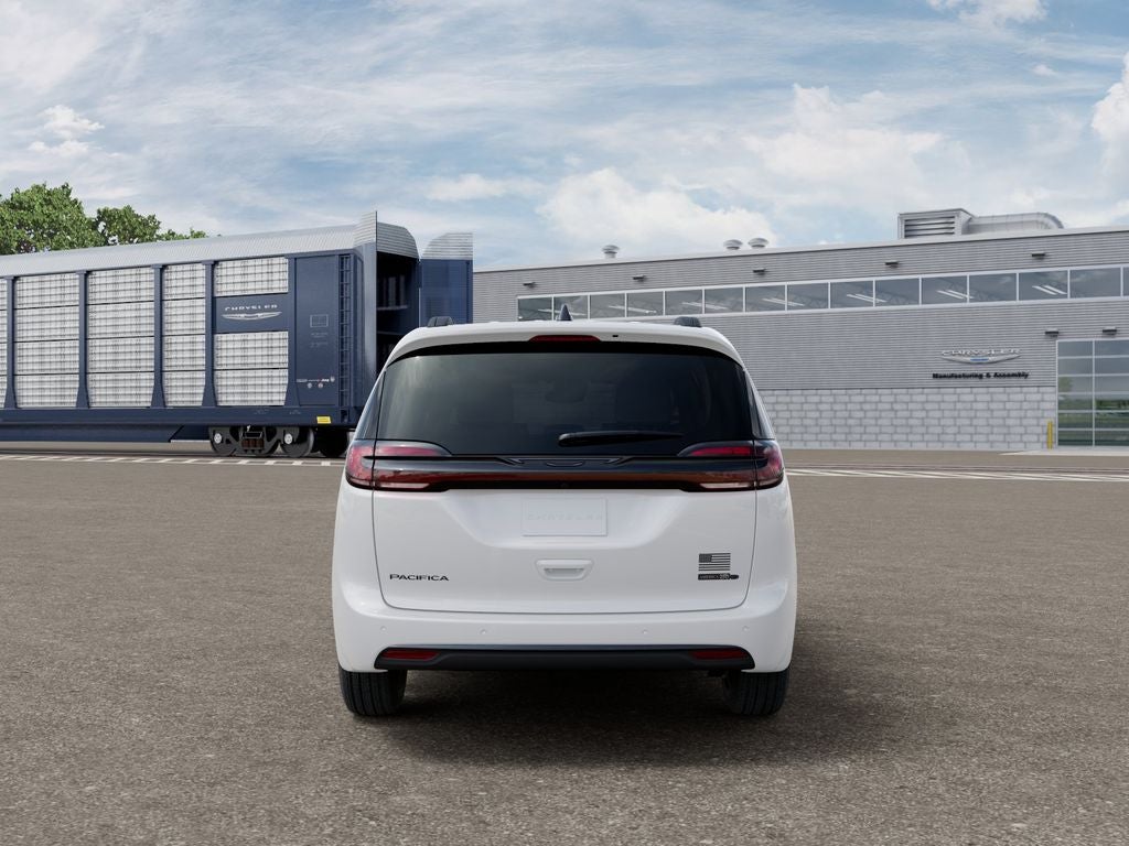 2027 Chrysler Pacifica Select 250th Anniversary AWD