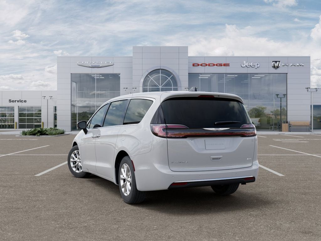 2026 Chrysler Pacifica Select AWD
